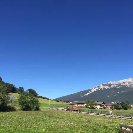 In Neustift Near Lift, Cleaning Included Appartamento