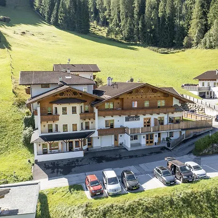 아파트 In Neustift Near Lift, Cleaning Included *